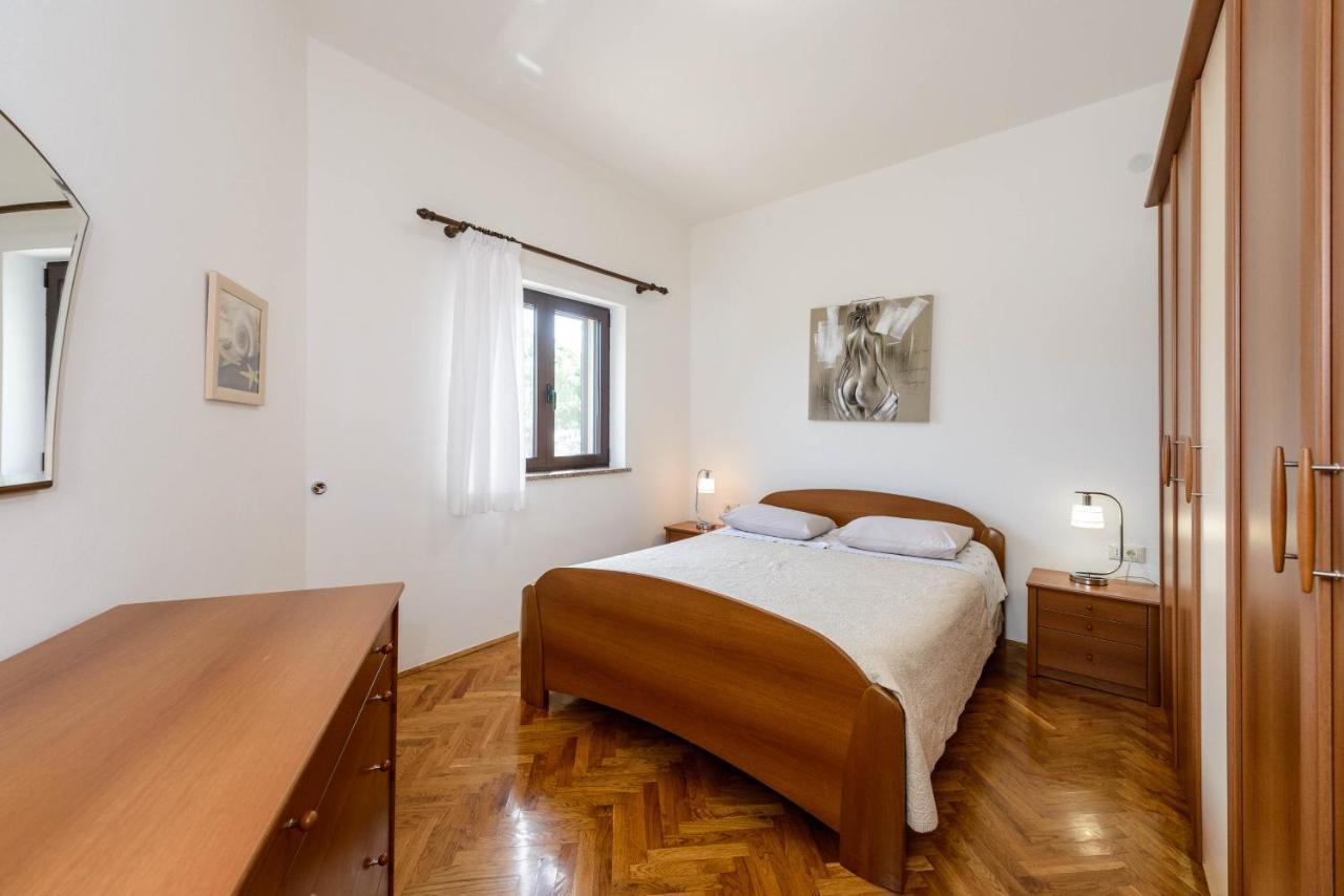Apartments Milar 로비니 외부 사진