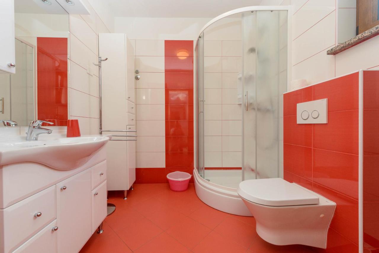 Apartments Milar 로비니 외부 사진
